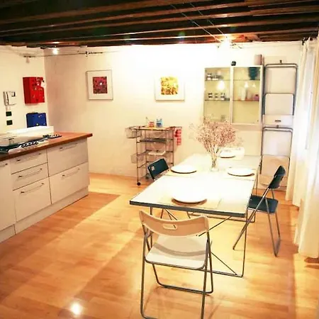 Apartment Bellissimo In Palazzo Storico Venedig